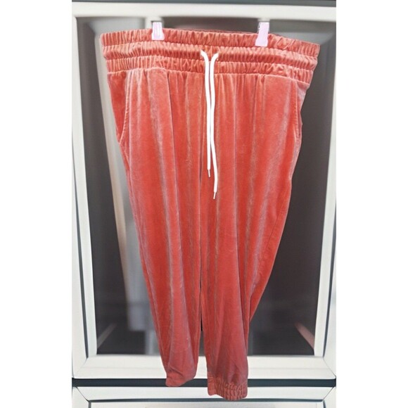 Love, Fire Trendy Plus Size Velour Jogger Pants, Size XL Coral - Picture 1 of 7